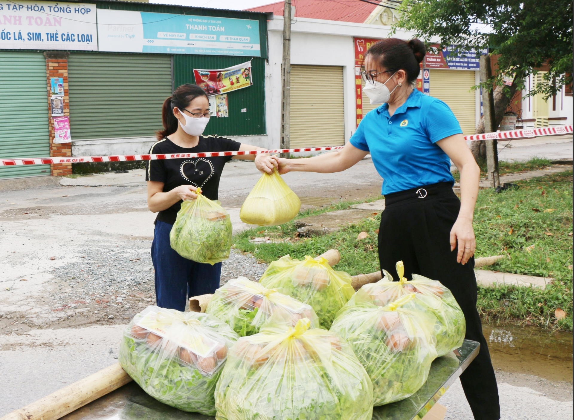 Công đoàn Nghệ An chung tay cùng doanh nghiệp chăm lo bảo vệ quyền, lợi ích cho người lao động.