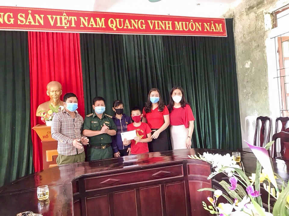 Một Chủ tịch Công đoàn "truyền lửa" cho tập thể Một Chủ tịch Công đoàn "truyền lửa" cho tập thể