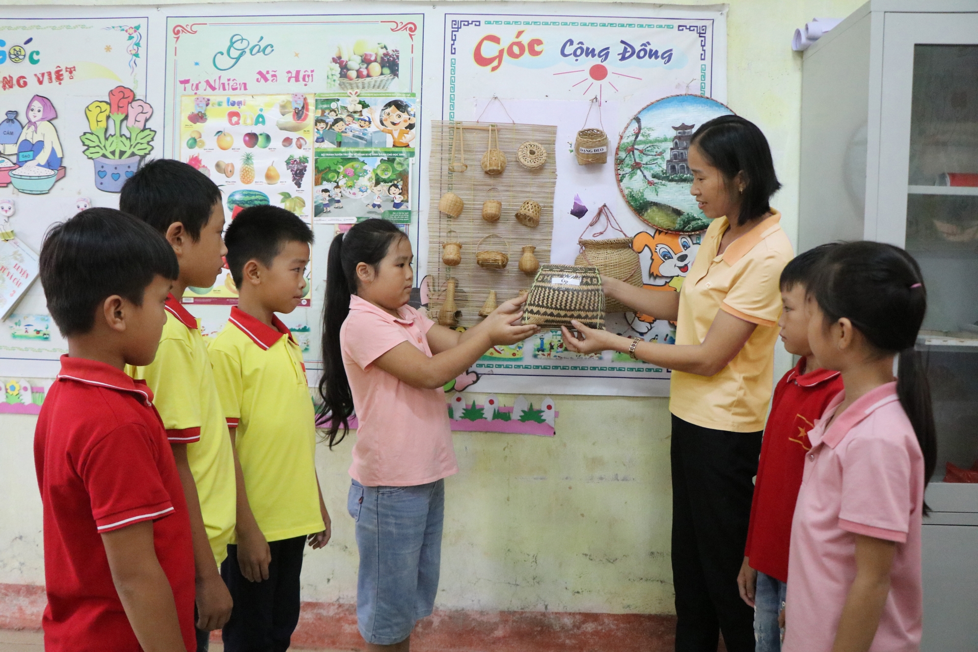 Cảm ơn công đoàn nhiều lắm! Cảm ơn công đoàn nhiều lắm!