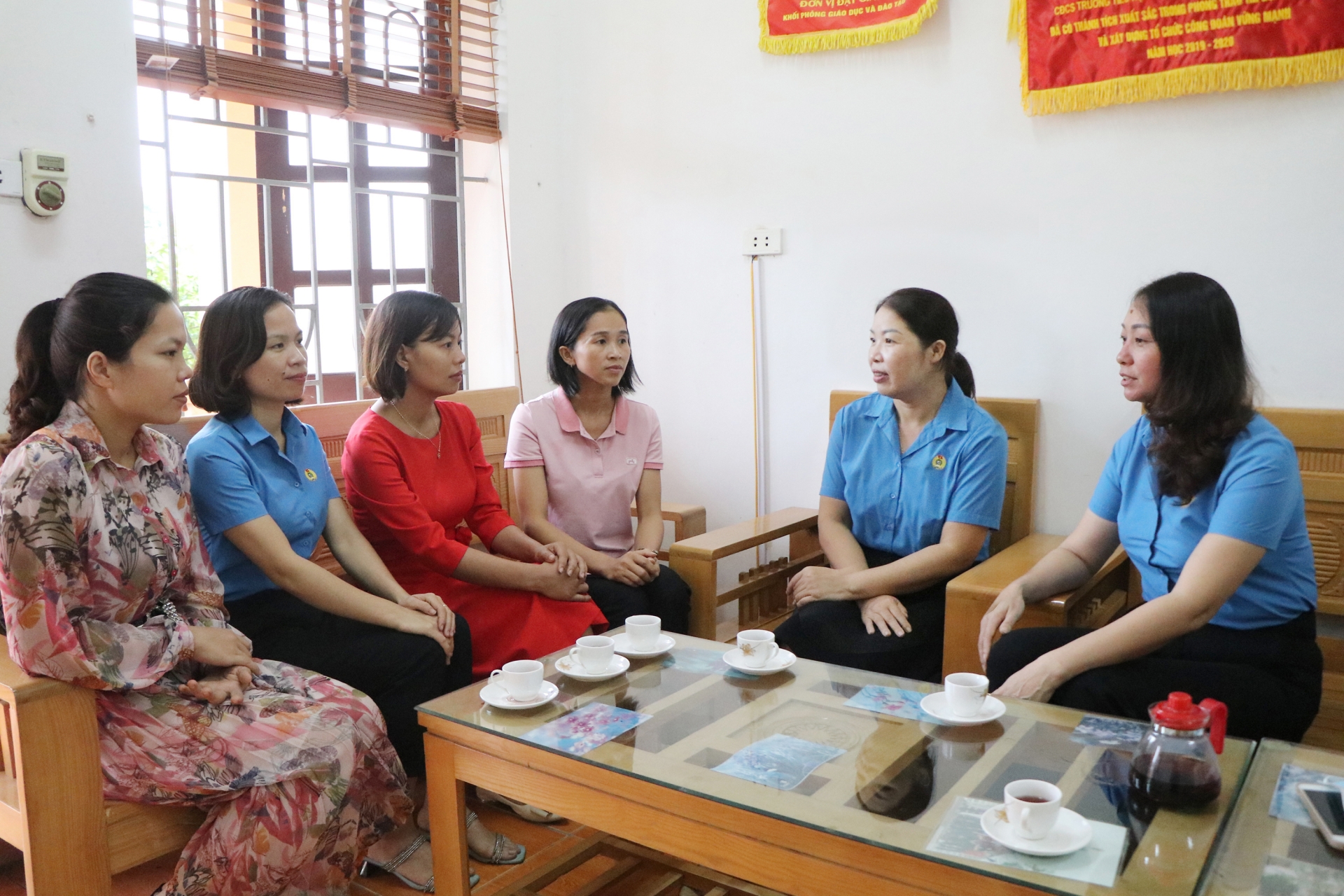 Cảm ơn công đoàn nhiều lắm! Cảm ơn công đoàn nhiều lắm!