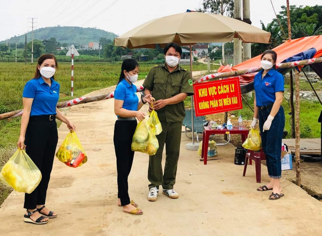 CĐCS huyện Nghĩa Đàn thực hiện nhiều cách làm mới trong công tác phòng, chống dịch bệnh