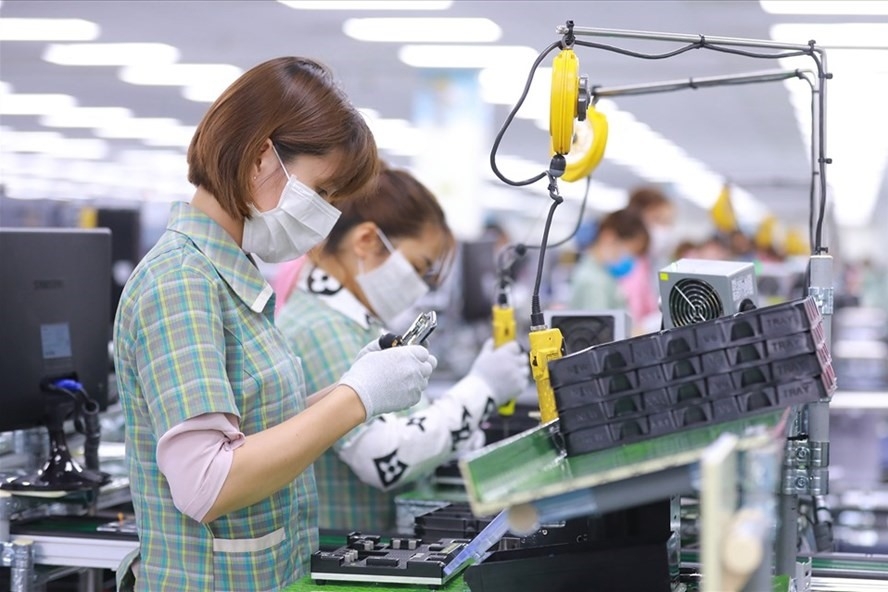 BHXH tự nguyện cần sửa chính sách để thu hút người lao động tham gia BHXH tự nguyện cần sửa chính sách để thu hút người lao động tham gia