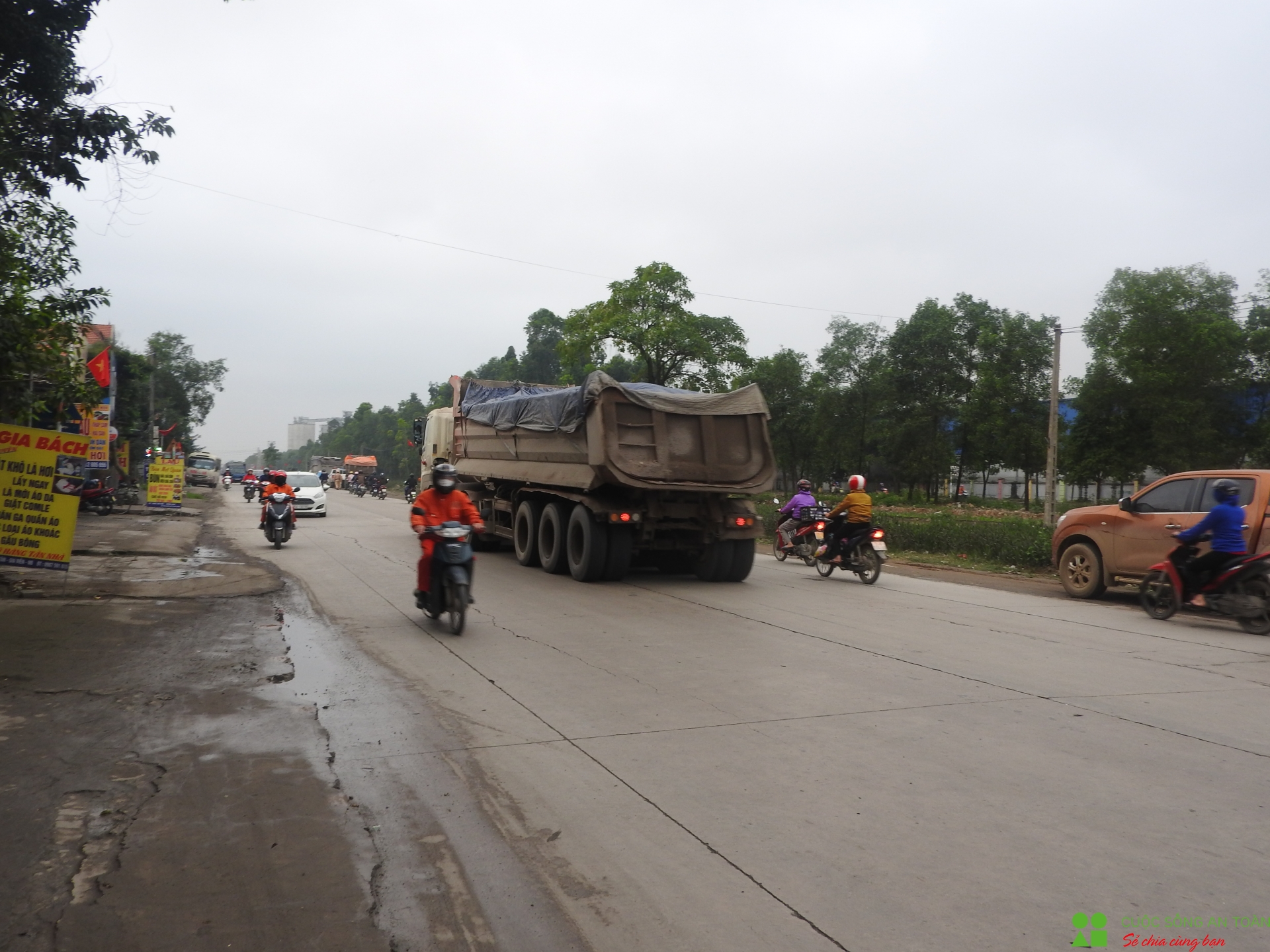 tang cuong xu ly xe qua tai tai khu vuc kcn gian khau sau phan anh cua bao chi