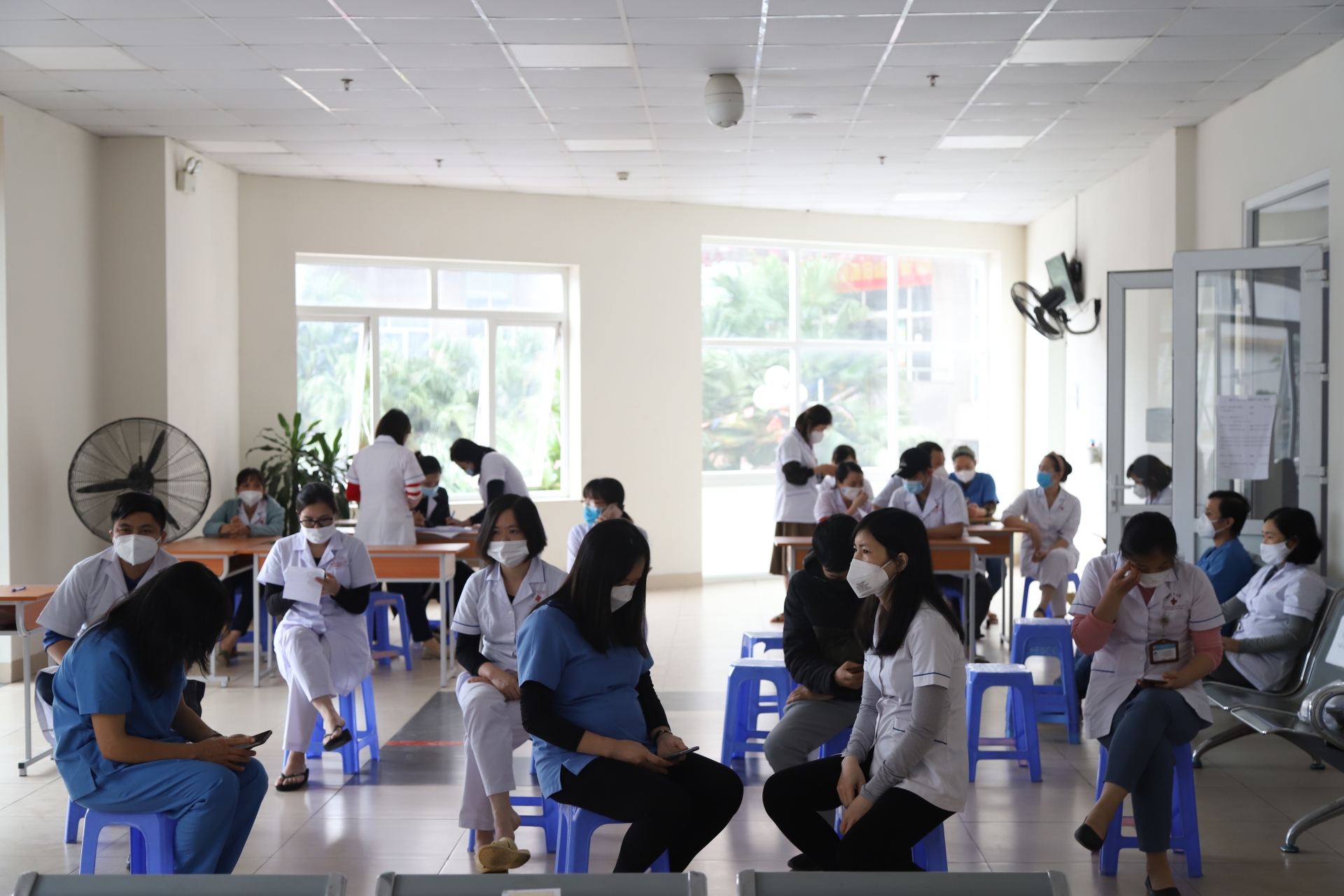 Bệnh nhân Bệnh viện Tuệ Tĩnh: Bệnh viện nợ lương bác sĩ nản lòng thì chúng tôi cũng rút Bệnh nhân Bệnh viện Tuệ Tĩnh: Bệnh viện nợ lương bác sĩ nản lòng thì chúng tôi cũng rút