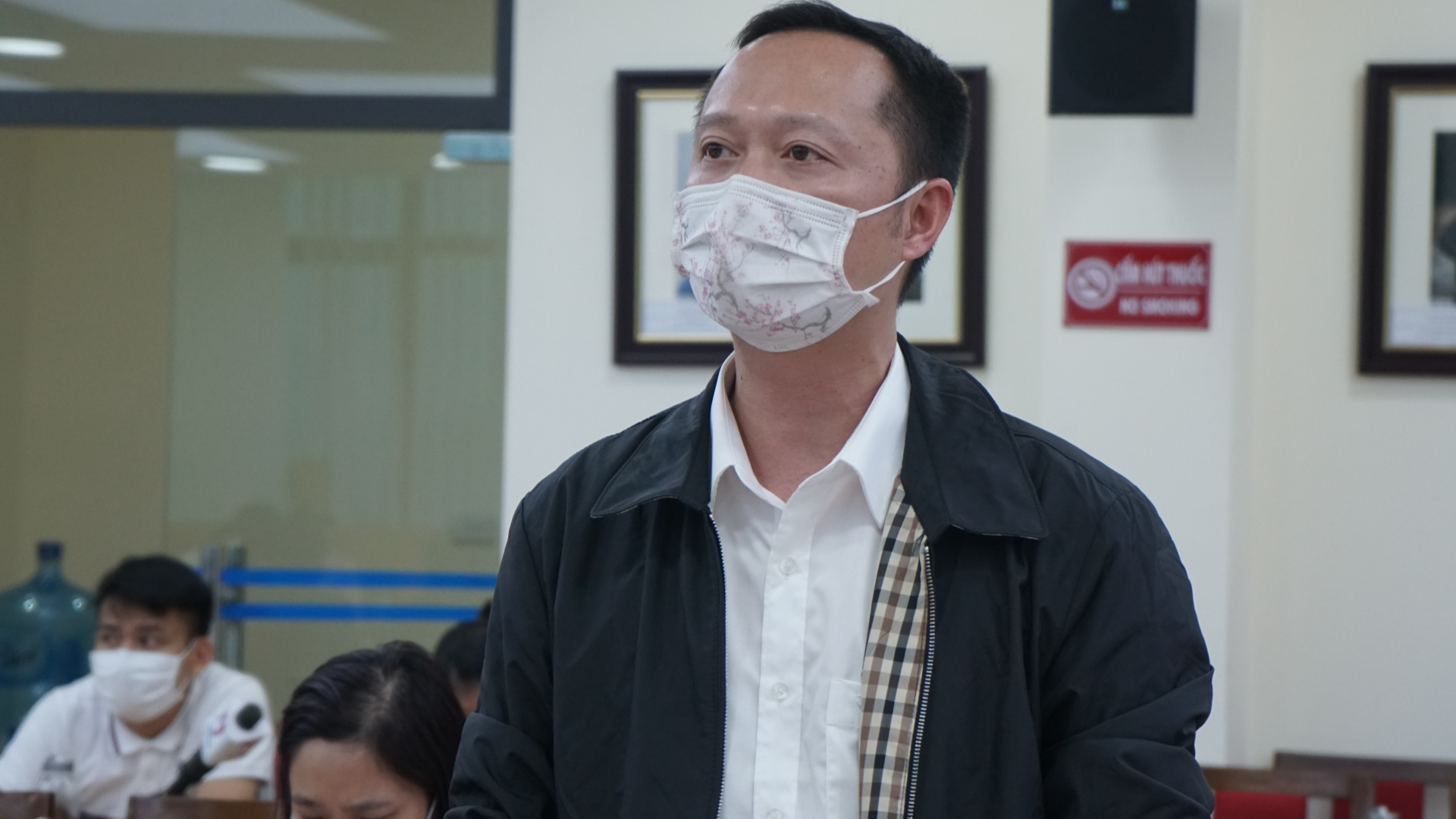Nguy cơ người lao động BV Tuệ Tĩnh không được nhận lương tháng 11, dù chỉ là 50%