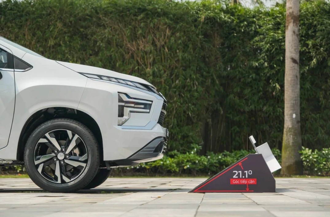 Mitsubishi Xpander 2022 vừa ra mắt có những điểm gì mới so với phiên bản cũ? Mitsubishi Xpander 2022 vừa ra mắt có những điểm gì mới so với phiên bản cũ?
