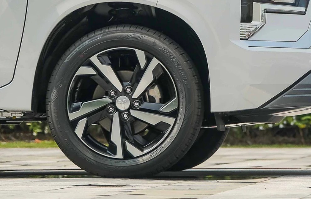 Mitsubishi Xpander 2022 vừa ra mắt có những điểm gì mới so với phiên bản cũ? Mitsubishi Xpander 2022 vừa ra mắt có những điểm gì mới so với phiên bản cũ?