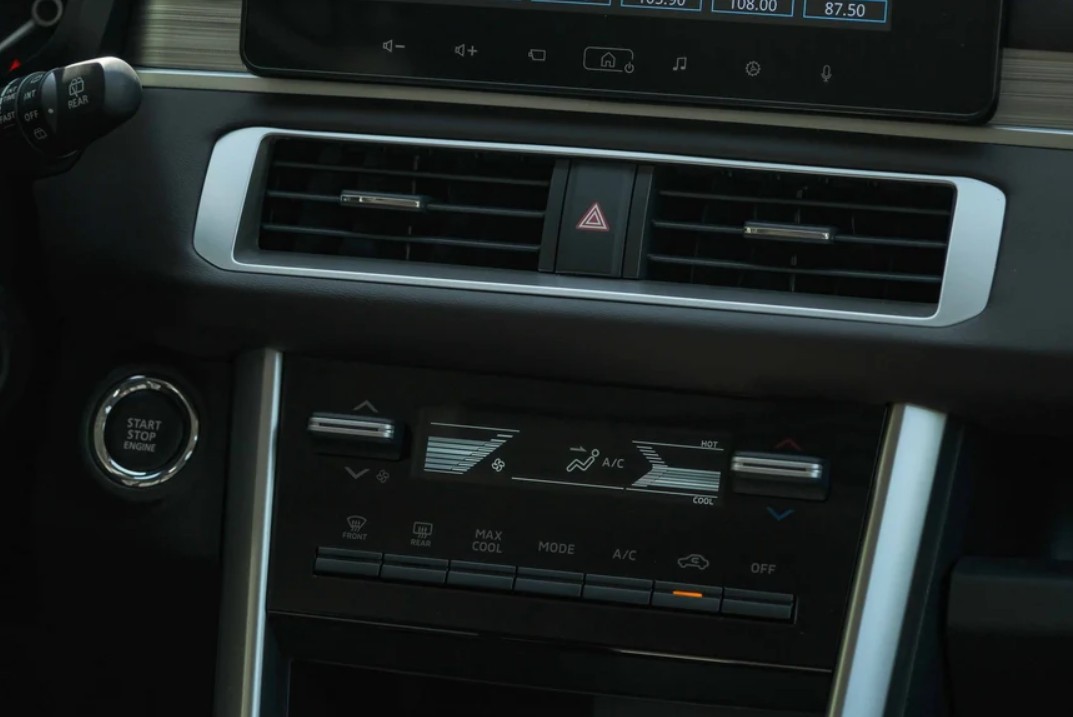 Mitsubishi Xpander 2022 vừa ra mắt có những điểm gì mới so với phiên bản cũ? Mitsubishi Xpander 2022 vừa ra mắt có những điểm gì mới so với phiên bản cũ?