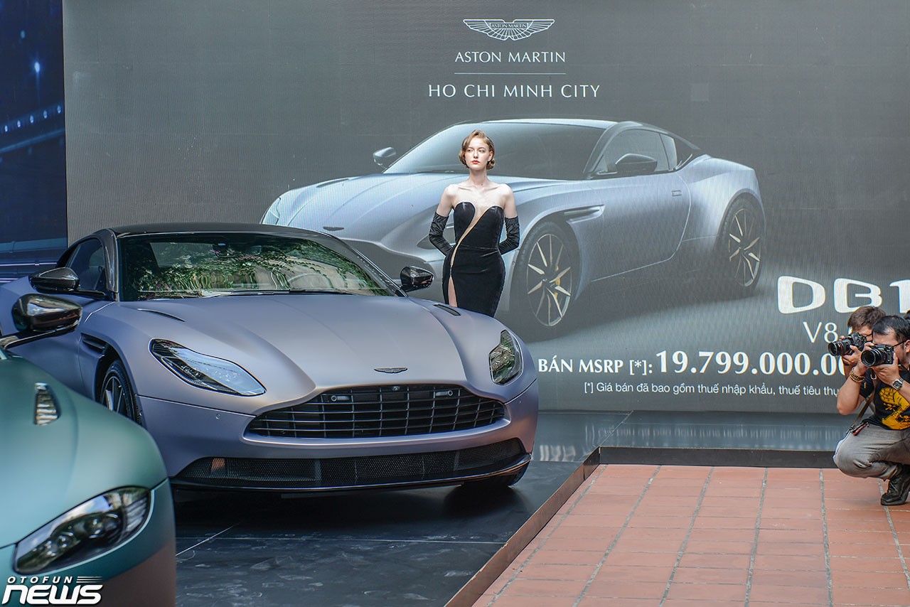 Bộ đôi hàng 'độc' Aston Martin Vantage F1 Edition và DB11 V8 Coupe ra mắt tại Việt Nam