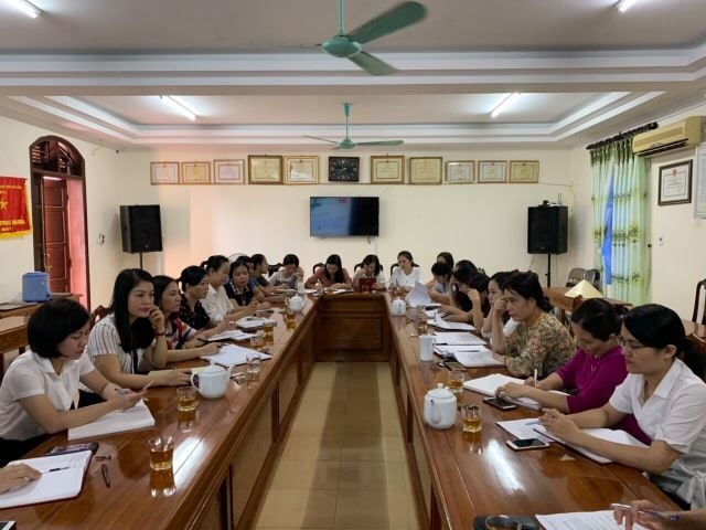 xay dung cac mo hinh hoat dong cau lac bo trong nu vien chuc