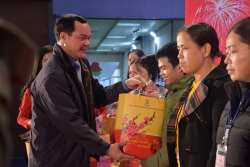 Tết Sum vầy 2020 - Mang xuân đến sớm với công nhân lao động