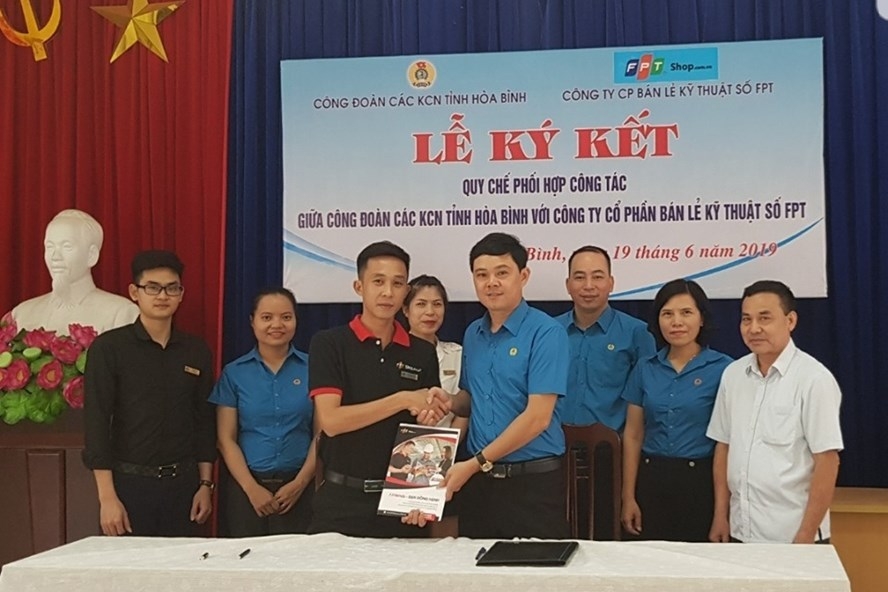 Đem phúc lợi đến với đông đảo đoàn viên và người lao động dem phuc loi den voi dong dao doan vien va nguoi lao dong
