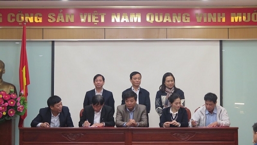 6 CĐCS Chi cục Thuế huyện được chuyển giao về trực thuộc Công đoàn Viên chức TP. Hà Nội 6 cdcs chi cuc thue huyen duoc chuyen giao ve truc thuoc cong doan vien chuc tp ha noi