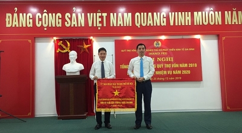 Giúp công nhân lao động thoát nghèo giup cong nhan lao dong thoat ngheo