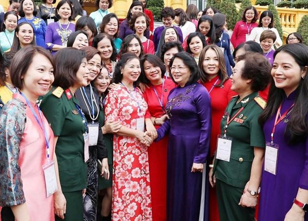 Tự hào truyền thống phụ nữ Việt Nam Tự hào truyền thống phụ nữ Việt Nam