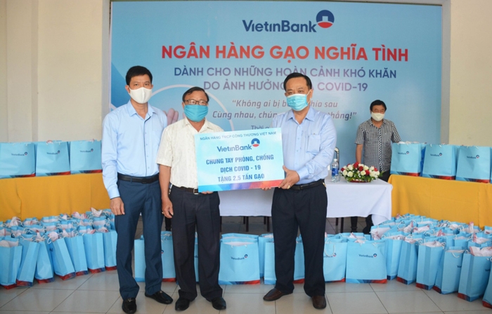 Công đoàn Ngân hàng Việt Nam tập trung đẩy mạnh hoạt động chăm lo cho đoàn viên, NLĐ Công đoàn Ngân hàng Việt Nam tập trung đẩy mạnh hoạt động chăm lo cho đoàn viên, NLĐ