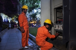 Tiền làm thêm giờ vào ban đêm ngày lễ, Tết được tính như thế nào?