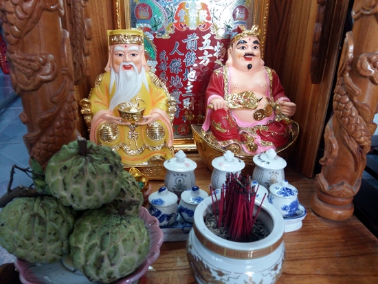 phong tuc tet co truyen nhung dieu can biet ve ban tho cung than tai ong dia