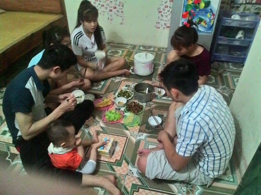 Ngày mai đang bắt đầu từ ngày                               hôm nay