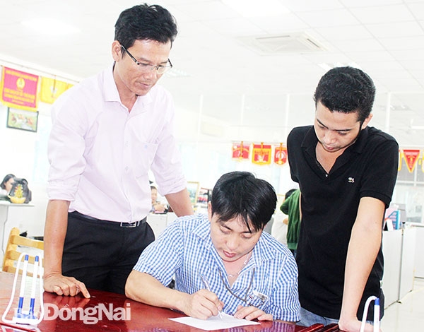 undefined 5444 lyi dyng cong nhan kho khyn bung ny tin dyng yen cuocsongantoanvn 2