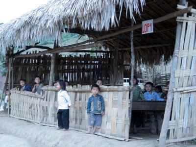 Người thầy đầu tiên Người thầy đầu tiên