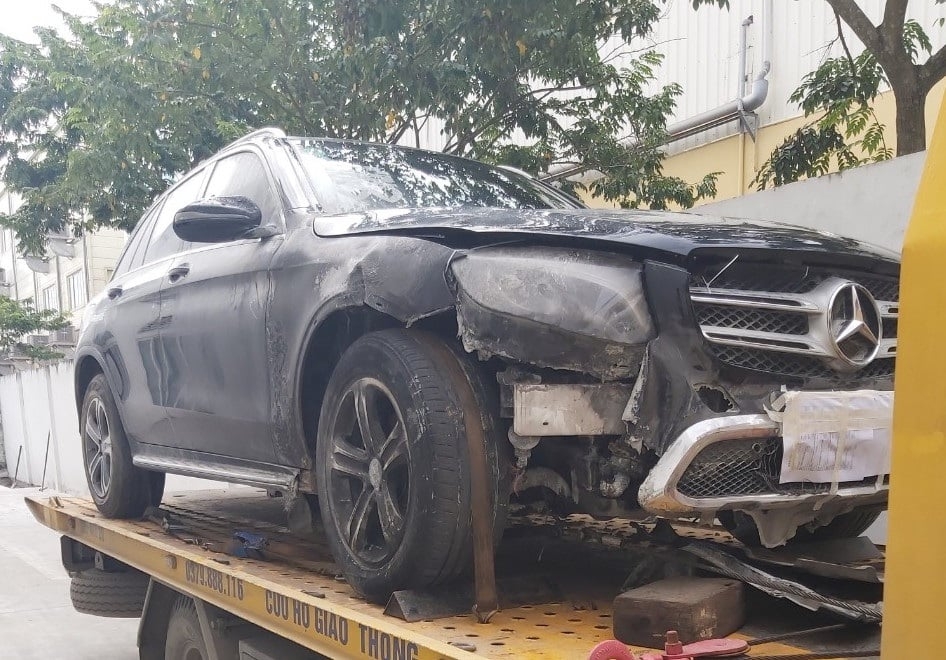Mercedes-Benz phản hồi về việc cháy xe GLC tại Hà Nội