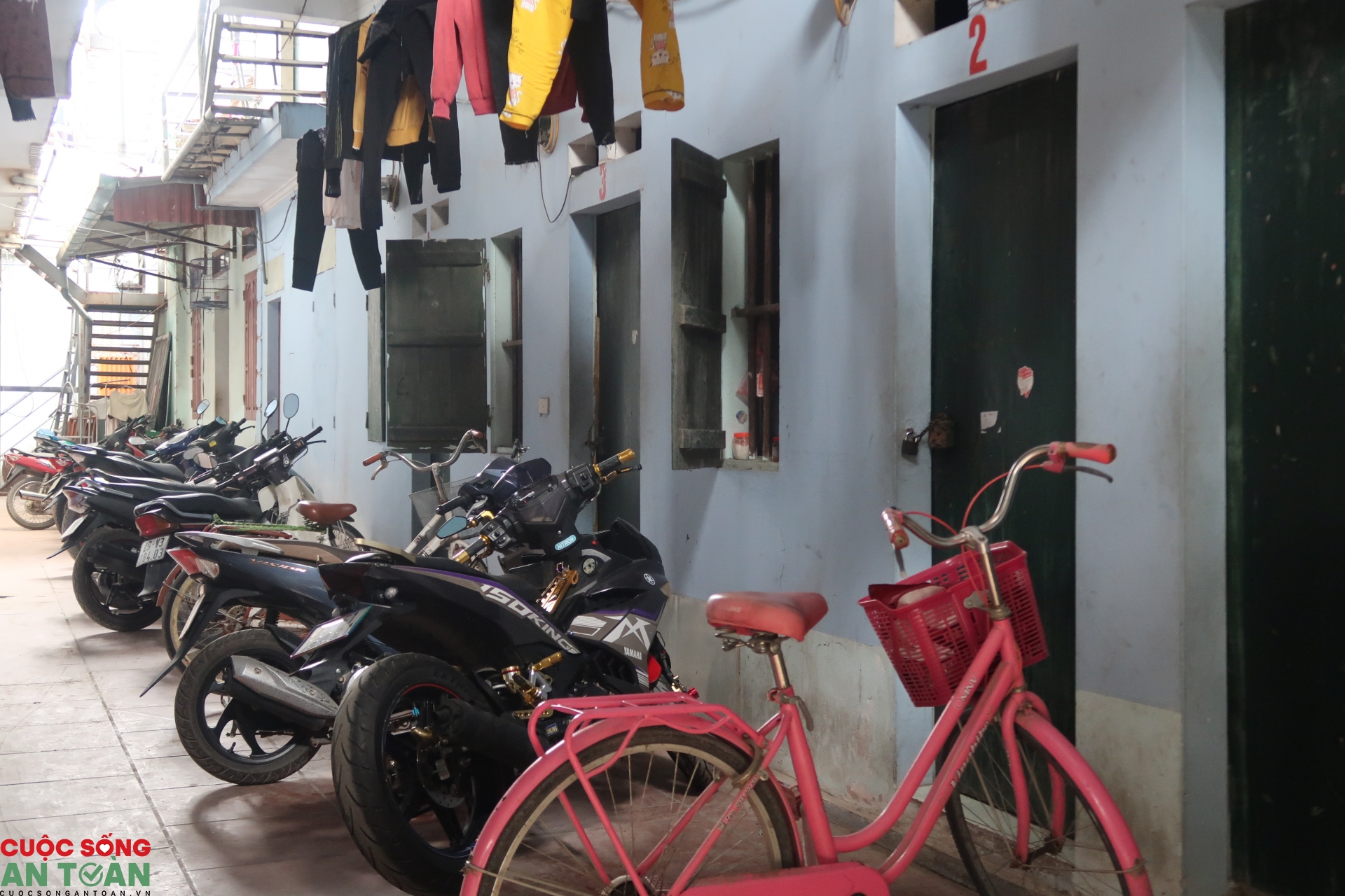 Nhu cầu nhà ở cho công nhân nữ di cư đến thành phố, khu công nghiệp Nhu cầu nhà ở cho công nhân nữ di cư đến thành phố, khu công nghiệp