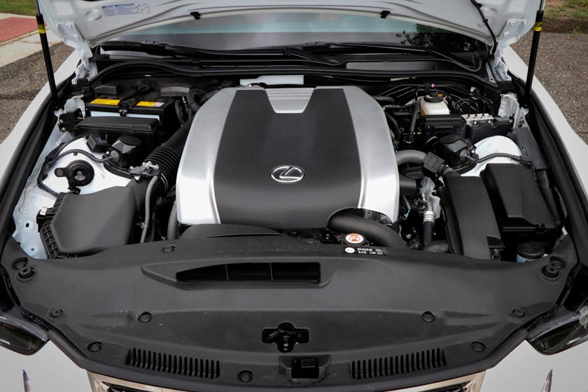 Đối thủ của Lexus IS 300 2021 tại thị trường Việt Nam là ai? Đối thủ của Lexus IS 300 2021 tại thị trường Việt Nam là ai?