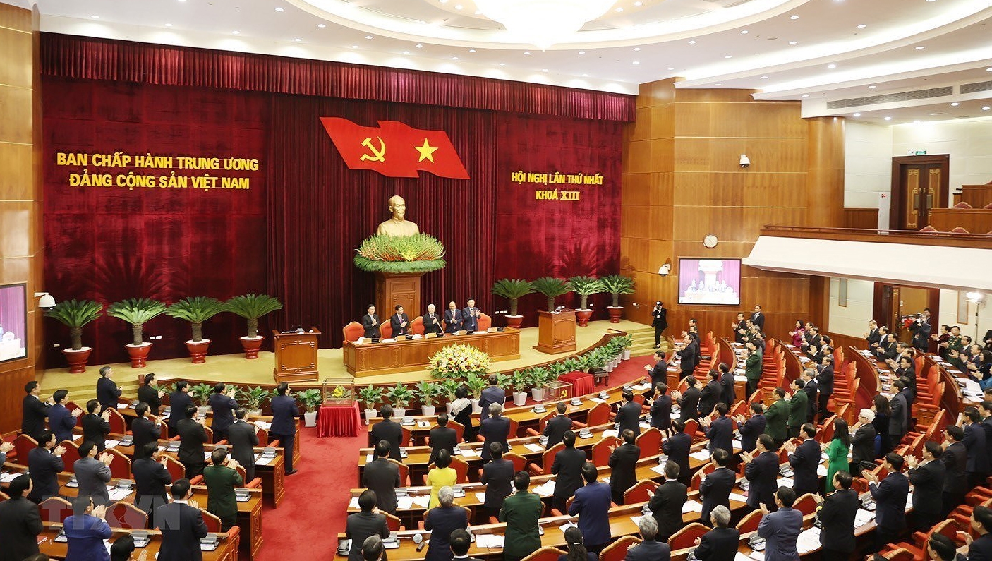 Công bố danh sách Bộ Chính trị, Ban Bí thư, Chủ nhiệm UBKT Trung ương khóa XIII Công bố danh sách Bộ Chính trị, Ban Bí thư, Chủ nhiệm UBKT Trung ương khóa XIII
