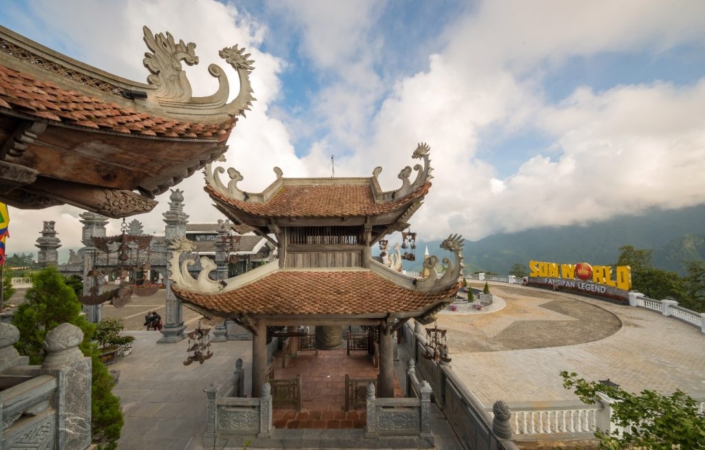 Về Tây Bắc đắm mình trong tiếng khèn hoa và bức tranh xuân tuyệt đẹp Về Tây Bắc đắm mình trong tiếng khèn hoa và bức tranh xuân tuyệt đẹp