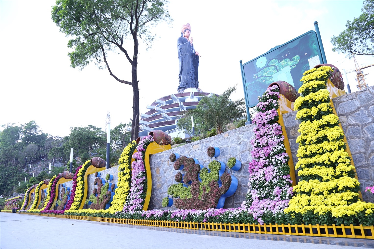 Vì sao Núi Bà Tây Ninh là Vì sao Núi Bà Tây Ninh là