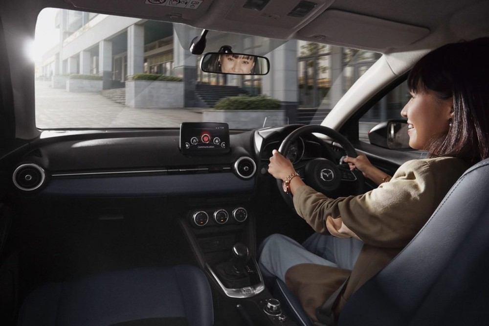 Mazda2 2021 ra mắt tại Thái Lan, giá từ 18.279 USD