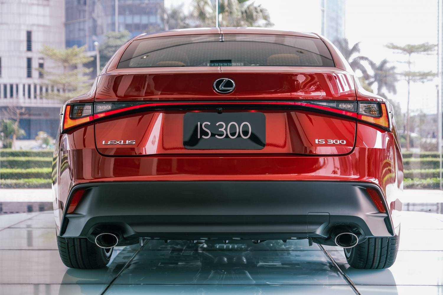 Lexus IS 2021: Dấu ấn trải nghiệm từ sự tin cậy nhất