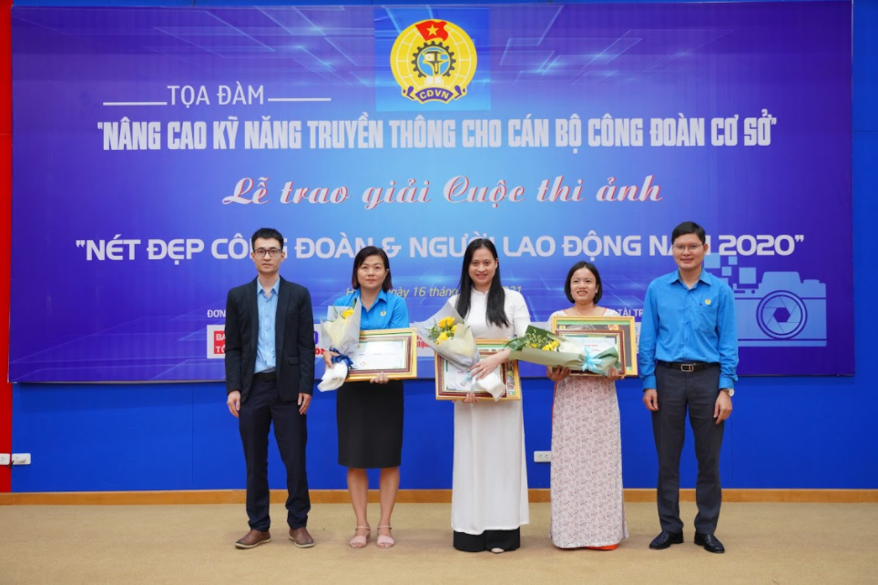 Tọa đàm “Nâng cao kỹ năng truyền thông cho cán bộ công đoàn cơ sở” Tọa đàm “Nâng cao kỹ năng truyền thông cho cán bộ công đoàn cơ sở”