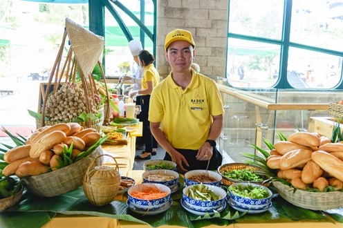 Hấp dẫn “đại tiệc” ẩm thực trên nóc nhà Nam Bộ Hấp dẫn “đại tiệc” ẩm thực trên nóc nhà Nam Bộ
