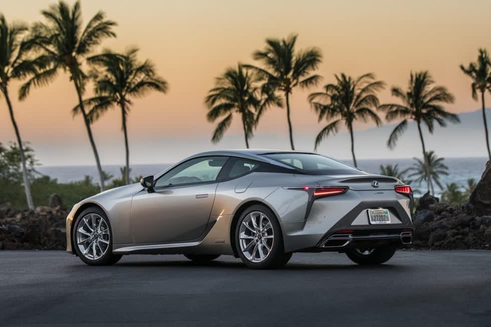 xe sang the thao lexus lc coupe 2021 moi chinh thuc lo dien
