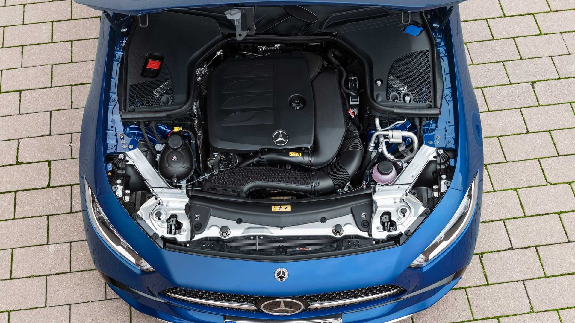 Mercedes giới thiệu CLS phiên bản nâng cấp Mercedes giới thiệu CLS phiên bản nâng cấp