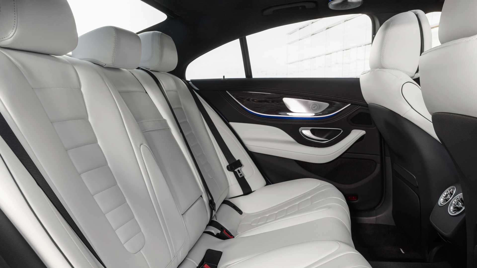 Mercedes giới thiệu CLS phiên bản nâng cấp Mercedes giới thiệu CLS phiên bản nâng cấp