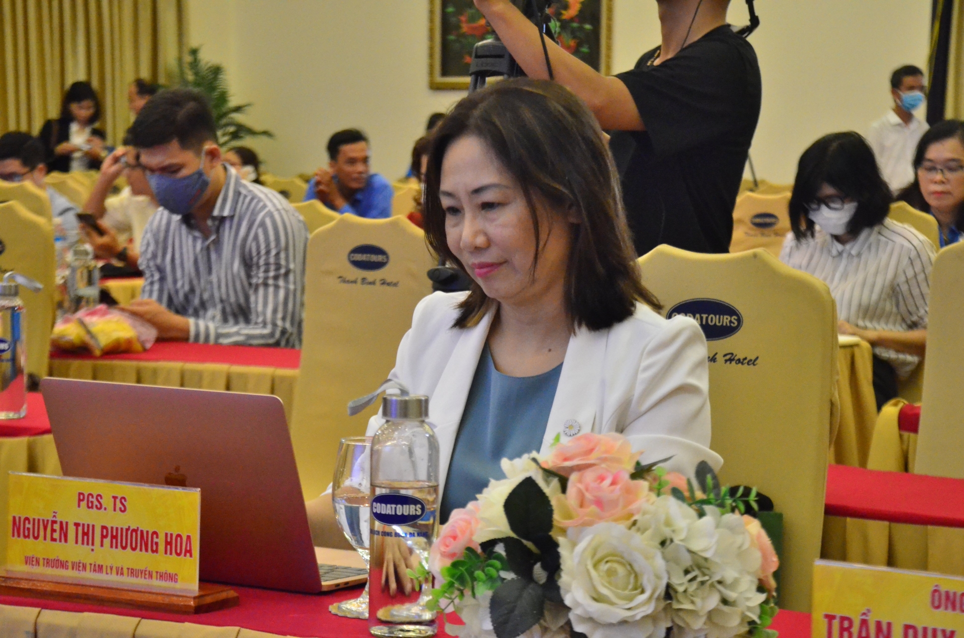 Tọa đàm "Nâng cao kỹ năng thương lượng, đàm phán cho cán bộ công đoàn cơ sở"