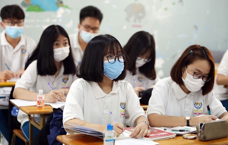 Xin không tăng học phí và thông điệp của Bộ trưởng Sơn Xin không tăng học phí và thông điệp của Bộ trưởng Sơn