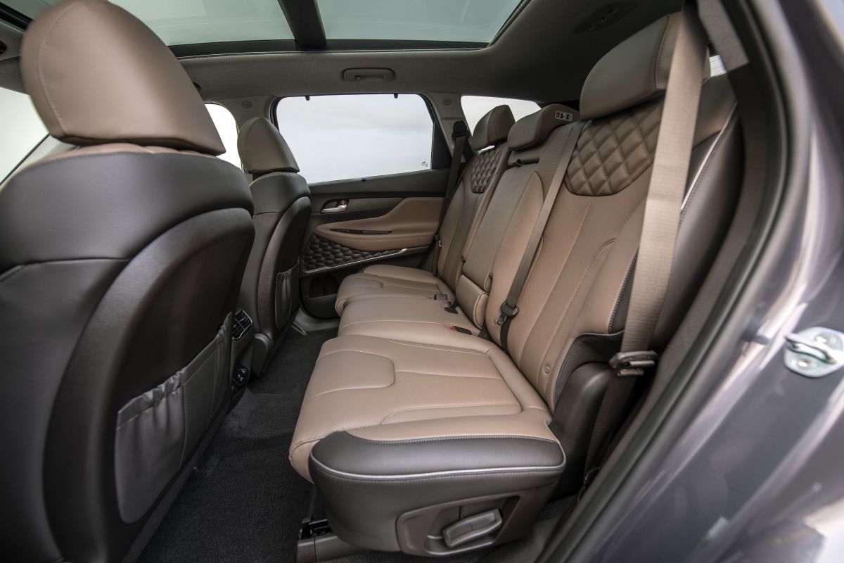 Đại lý bắt đầu nhận cọc Hyundai SantaFe 2021 Đại lý bắt đầu nhận cọc Hyundai SantaFe 2021