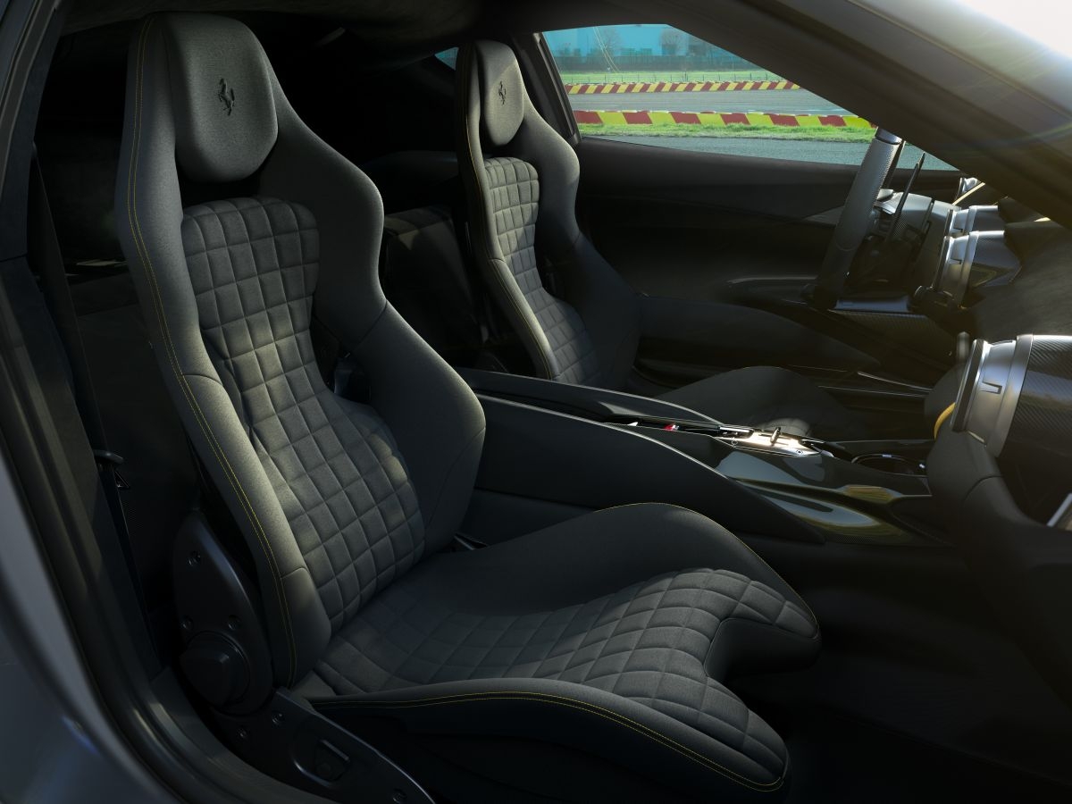 Ferrari sẽ giới thiệu 812 Superfast phiên bản giới hạn vào ngày 5/5 Ferrari sẽ giới thiệu 812 Superfast phiên bản giới hạn vào ngày 5/5
