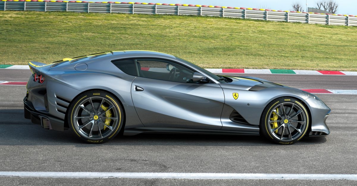 Ferrari sẽ giới thiệu 812 Superfast phiên bản giới hạn vào ngày 5/5 Ferrari sẽ giới thiệu 812 Superfast phiên bản giới hạn vào ngày 5/5