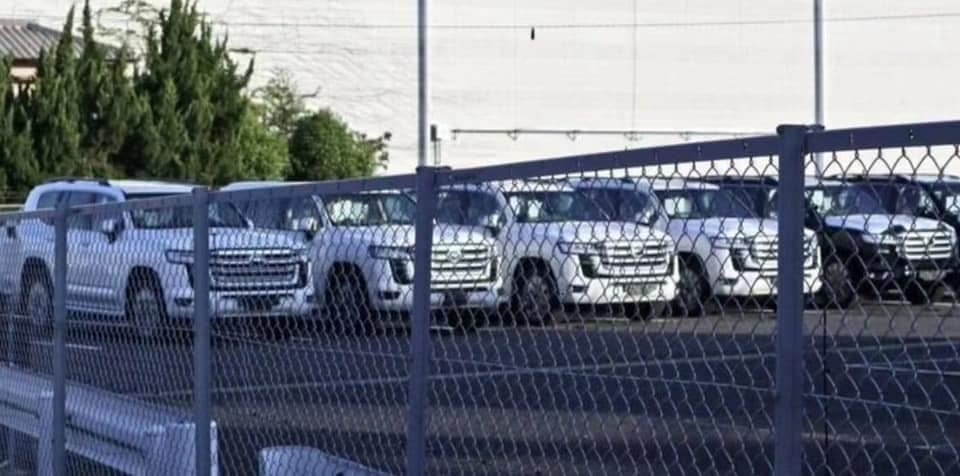 Lộ diện Toyota Land Cruiser 2022 hoàn toàn mới Lộ diện Toyota Land Cruiser 2022 hoàn toàn mới