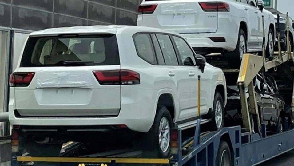 Lộ diện Toyota Land Cruiser 2022 hoàn toàn mới Lộ diện Toyota Land Cruiser 2022 hoàn toàn mới