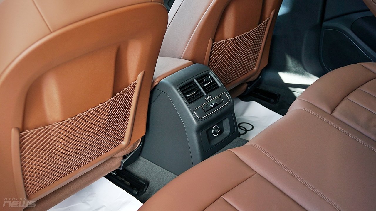 Cận cảnh Audi A4 2020 phiên bản dẫn động cầu trước can canh audi a4 2020 phien ban dan dong cau truoc