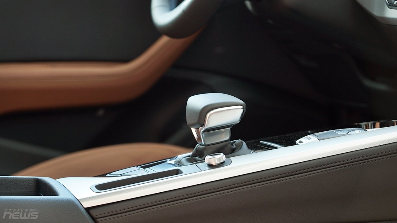 Cận cảnh Audi A4 2020 phiên bản dẫn động cầu trước can canh audi a4 2020 phien ban dan dong cau truoc
