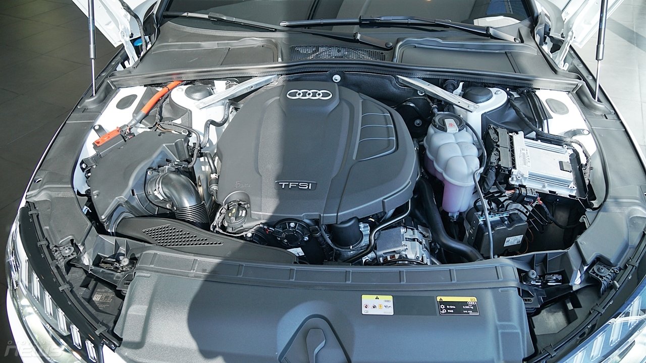 Cận cảnh Audi A4 2020 phiên bản dẫn động cầu trước can canh audi a4 2020 phien ban dan dong cau truoc