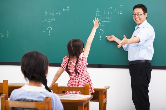 Giáo viên không được giảng dạy nếu không đạt chuẩn nghề nghiệp