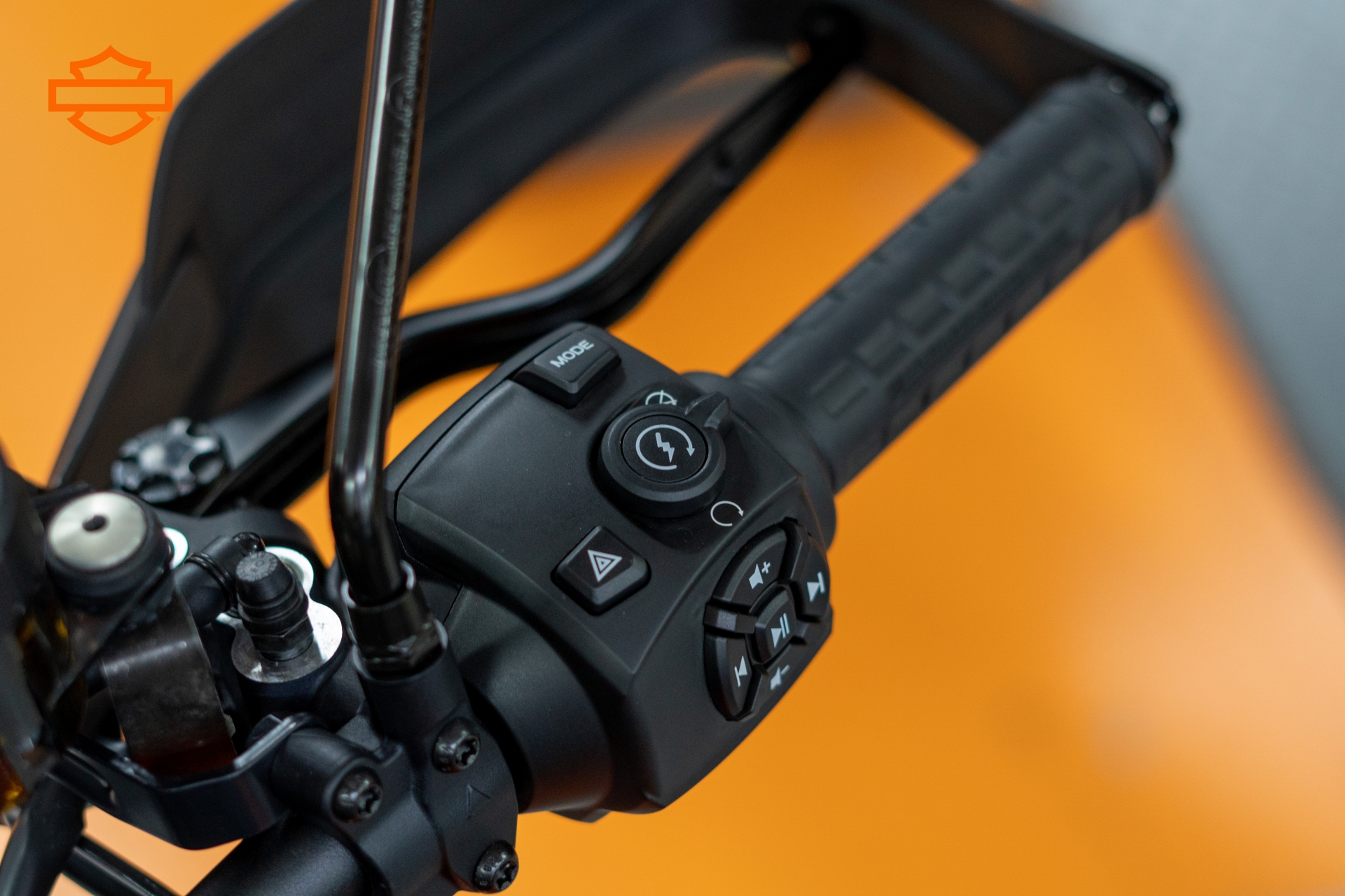 Mô tô Harley-Davidson Pan America ra mắt giá xấp xỉ 900 triệu đồng Mô tô Harley Davidson Pan America ra mắt giá xấp xỉ 900 triệu đồng
